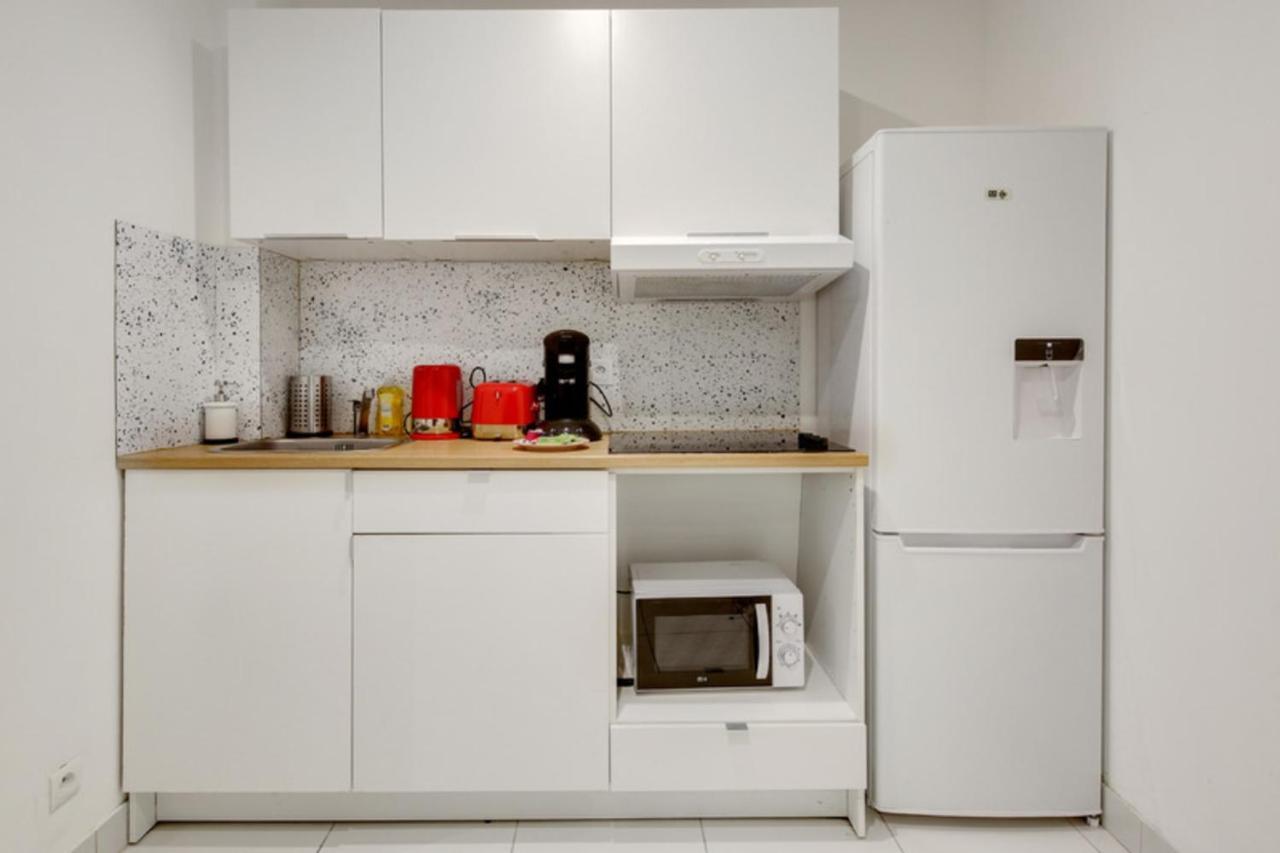 250 Suite Sainte - Superb Apartment In Parigi Esterno foto